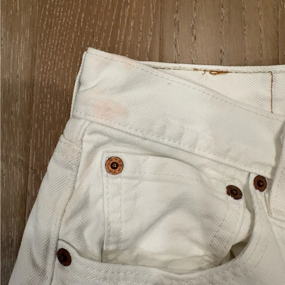 Levi’s 501 white jeans